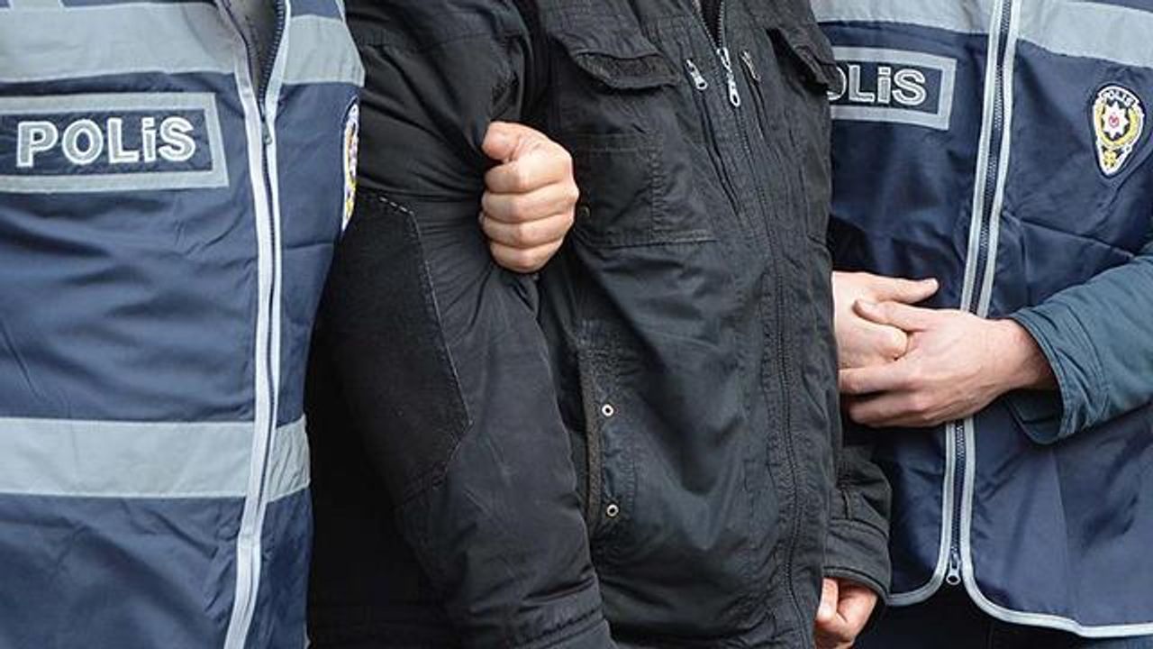 İstanbul'da terör örgütlerine operasyon: 10 gözaltı