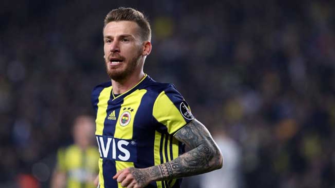 Fenerbahçe'de üzücü haber! 1.5 ay sahalardan uzak kalacak
