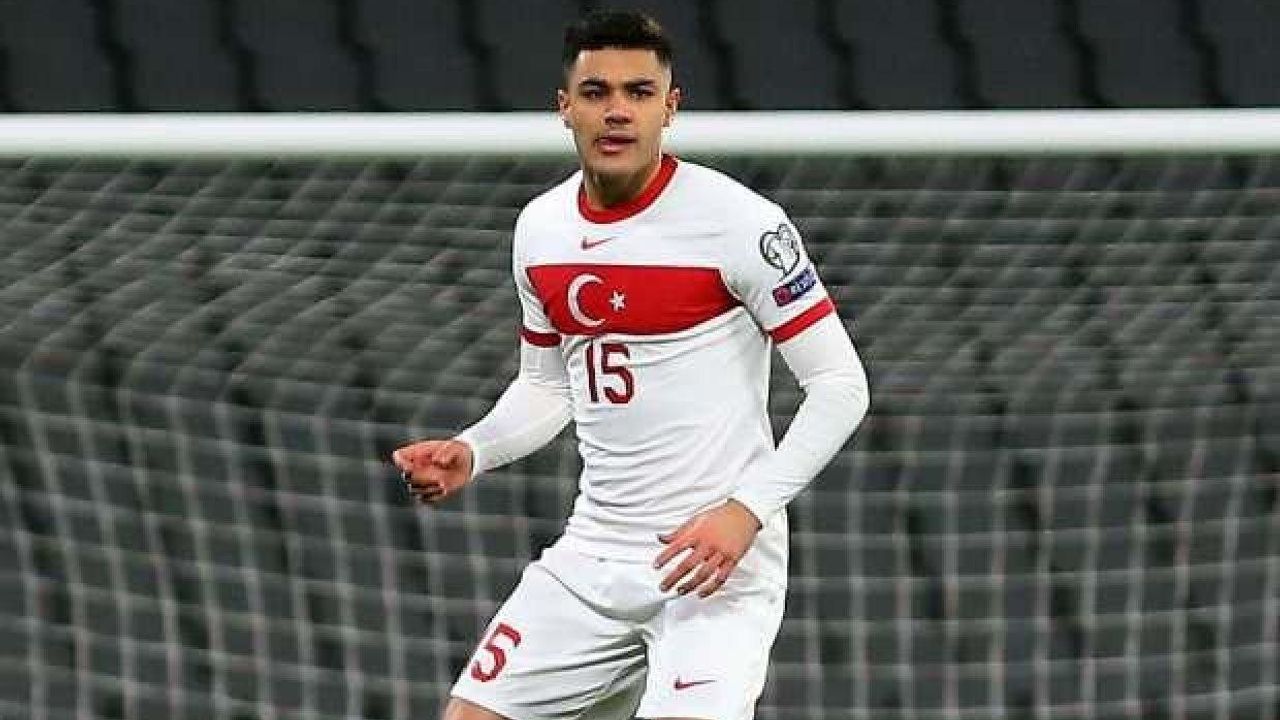 Trabzonspor, Ozan Kabak için Schalke'nin kapısına dayandı