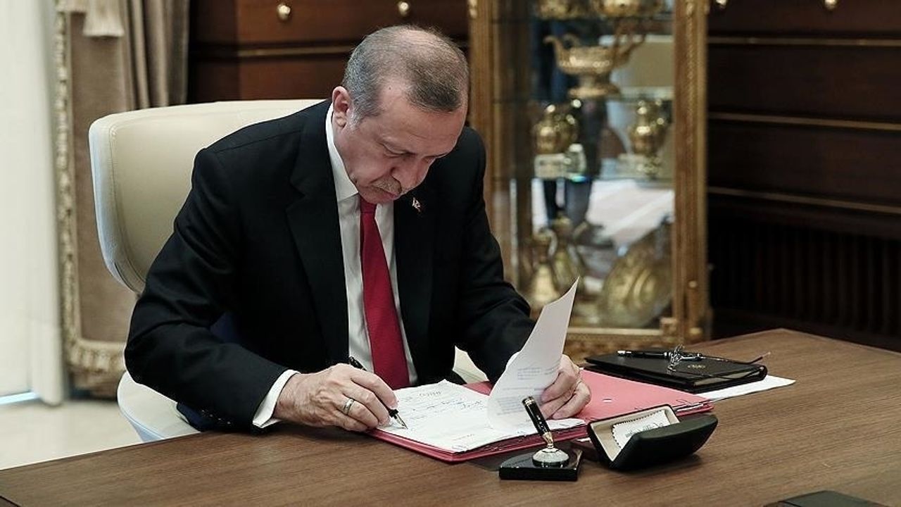 Başkan Erdoğan'ın imzası sonucu 5 ismin mal varlıkları donduruldu!