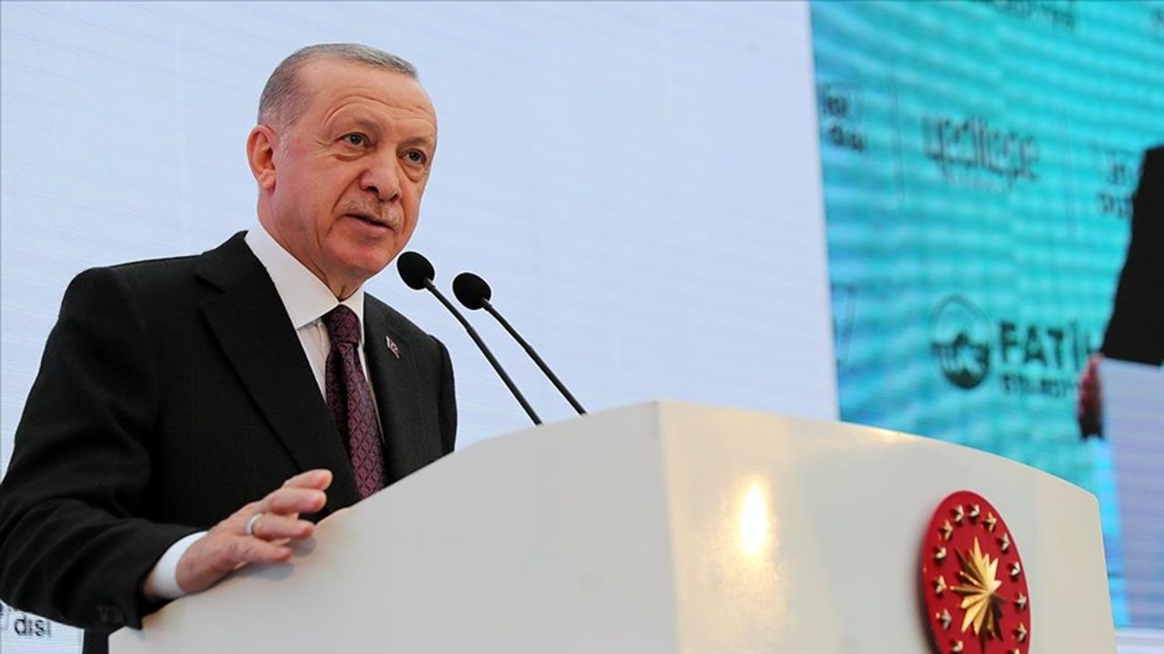 Başkan Erdoğan Yeditepe Bienali'nde konuştu: Nerede kaybettiysek orada aramalıyız