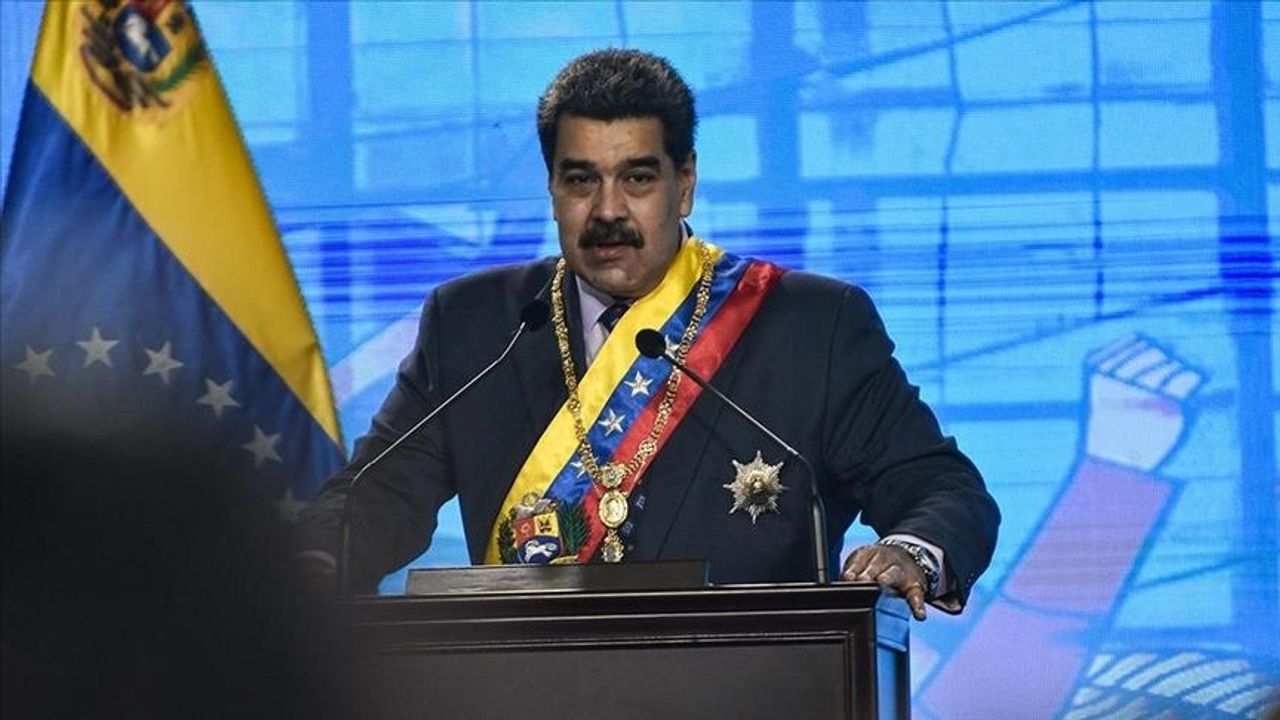 Maduro'dan Putin'e tam destek