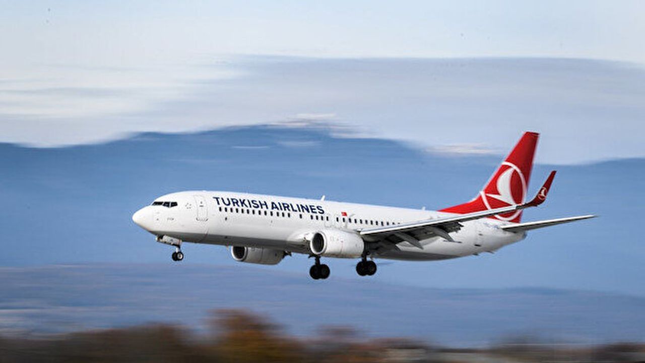 Türk Hava Yolları, 13 Şubat'a kadar bilet fiyatlarını 100 TL'ye sabitledi