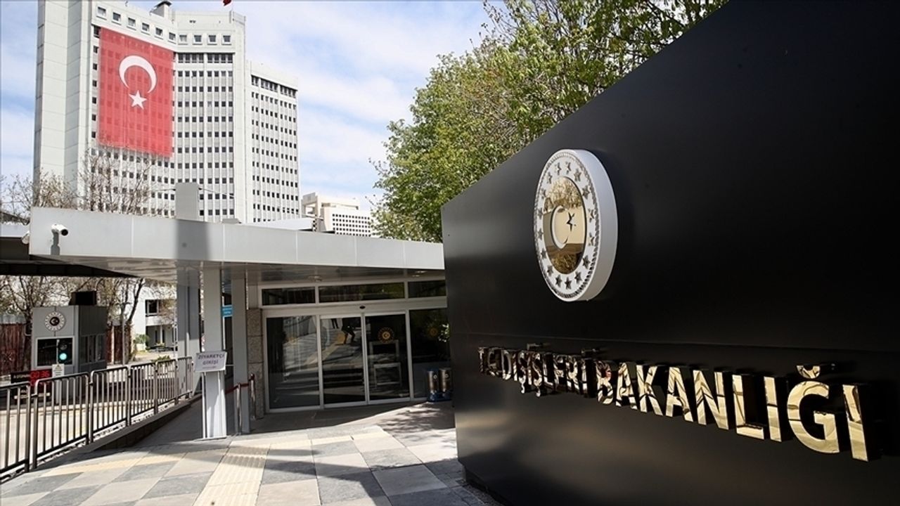 Hollanda'nın Ankara Büyükelçisi Dışişleri'ne çağrıldı