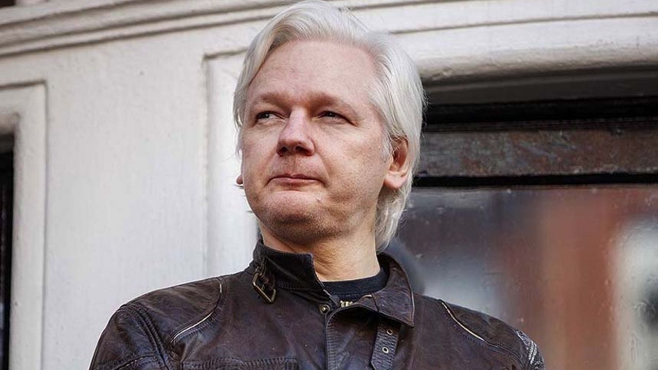 WikiLeaks'in kurucusu  Assange hapishanede evlendi