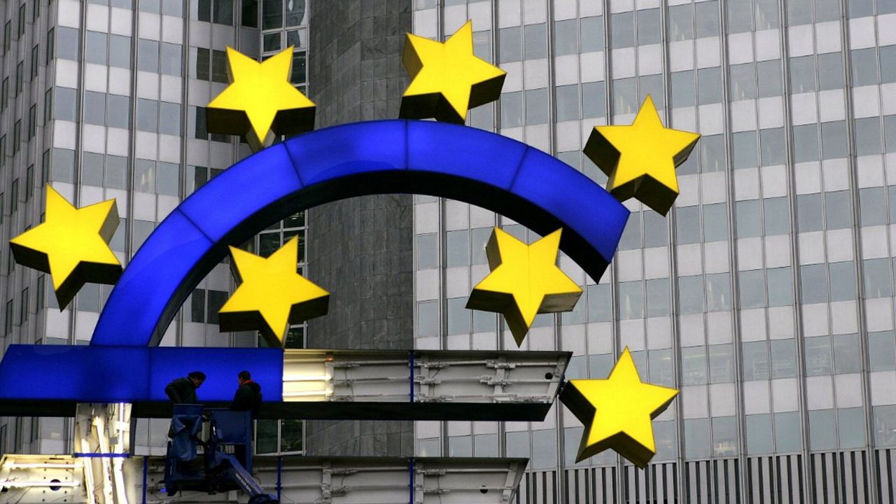 Avrupa Merkez Bankası faiz kararı!  15 yılın zirvesine çıkardı