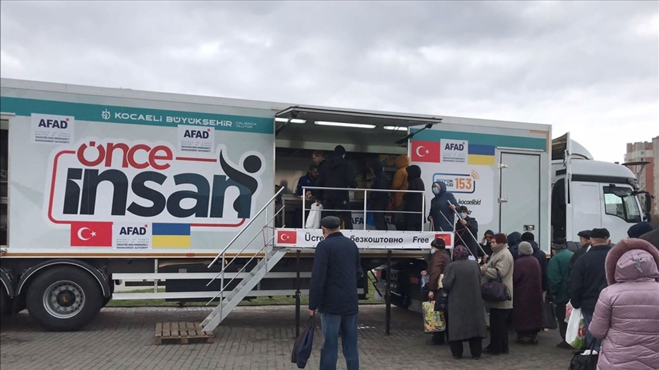 Türkiye'den, Ukrayna'ya insani yardım devam ediyor