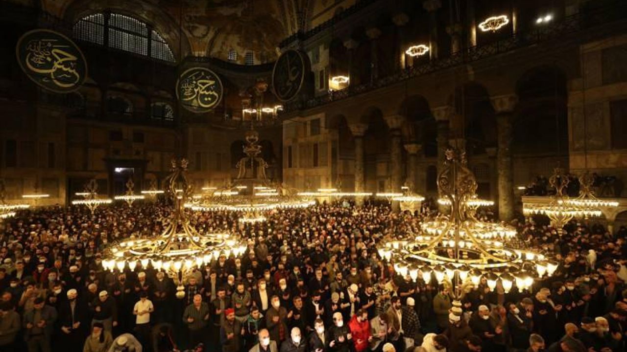 Ayasofya Camii 6.5 milyonun üzerinde ziyaretçiyi ağırladı