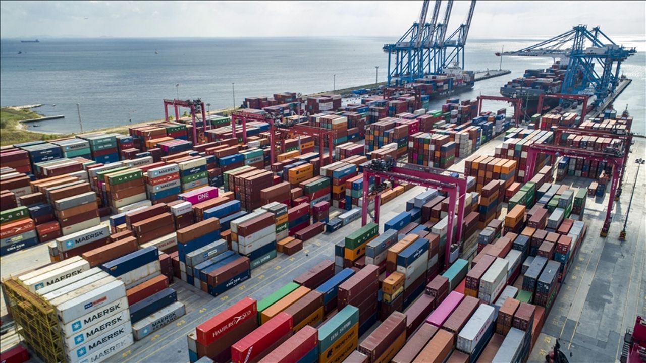 Ağustos ayında dış ticaret açığı yüzde 160 arttı