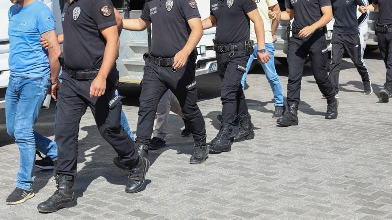 İstanbul'da ''Kökünü Kurutma Operasyonu''