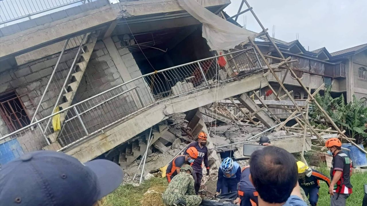 Filipinler’in Luzon Adası’nda 7 büyüklüğündeki depremde 4 kişi öldü