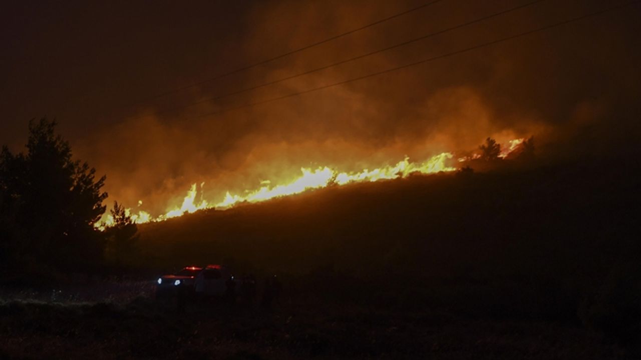 Yunanistan'da yangın büyüyor! Nefes almak mümkün değil