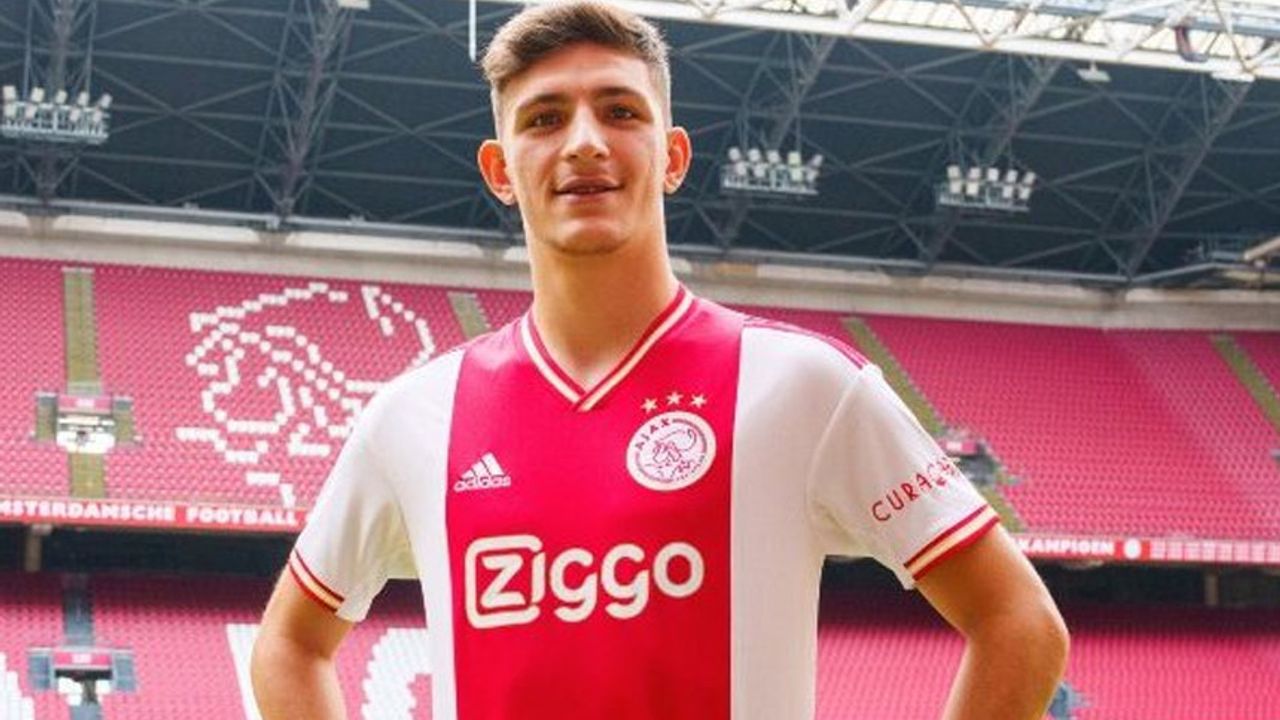 Ahmetcan Kaplan, Ajax formasını sırtına geçirdi