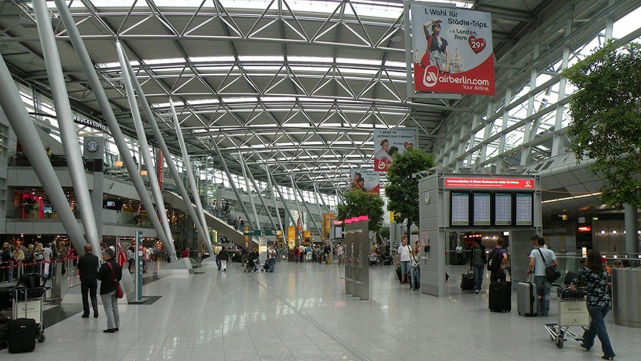 Almanya havalimanlarında personel krizi sürüyor! Türkiye'den personel istiyorlar