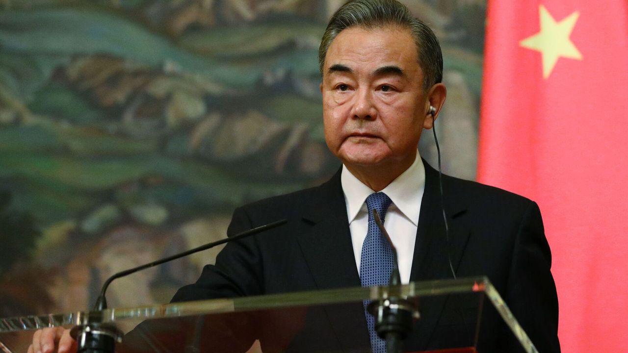 Çin Dışişleri Bakanı Vang, Tayvan liderini, ulusal davaya ihanetle suçladı