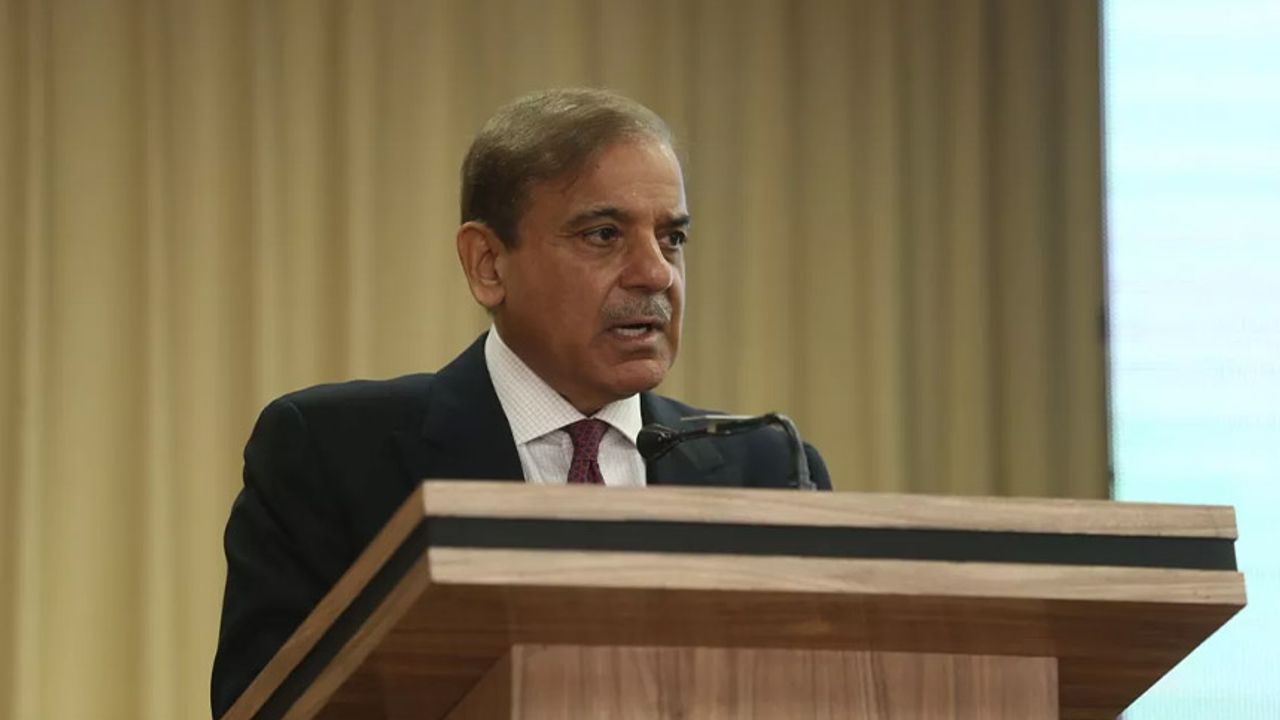 Pakistan Başbakanı Şerif'in Kovid-19 testi pozitif çıktı
