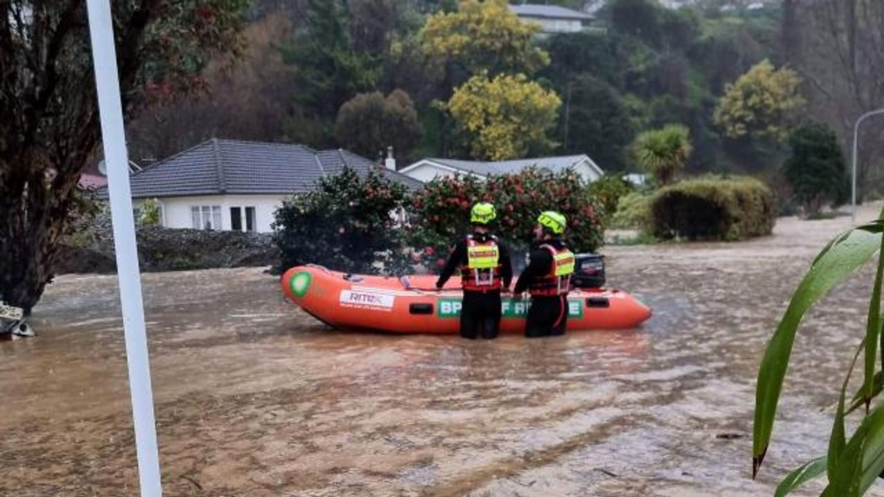 Yeni Zelanda'da sel: 200 ev tahliye edildi