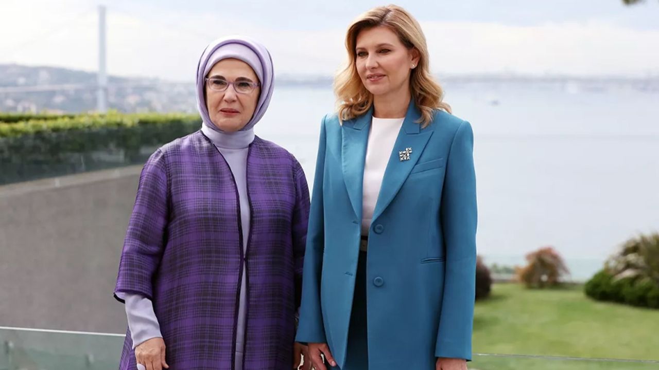 Emine Erdoğan, Ukrayna Devlet Başkanı'nın eşi Zelenska'yı İstanbul'da konuk etti