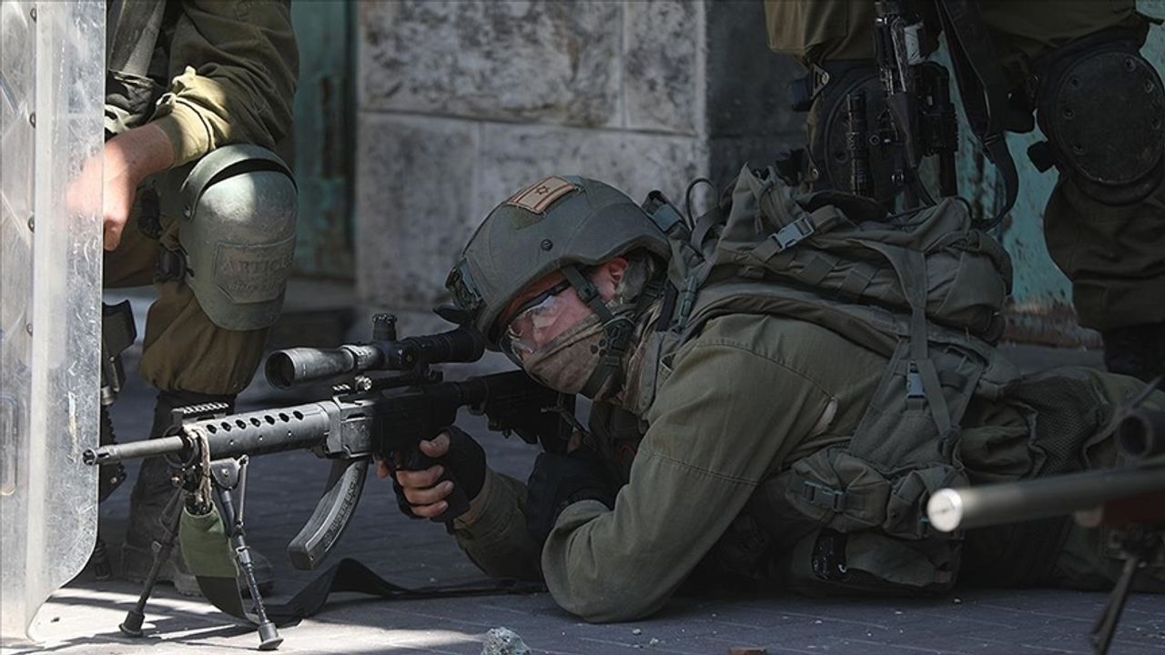 İşgalci İsrail askerleri Cenin'de 2 Filistinliyi öldürdü