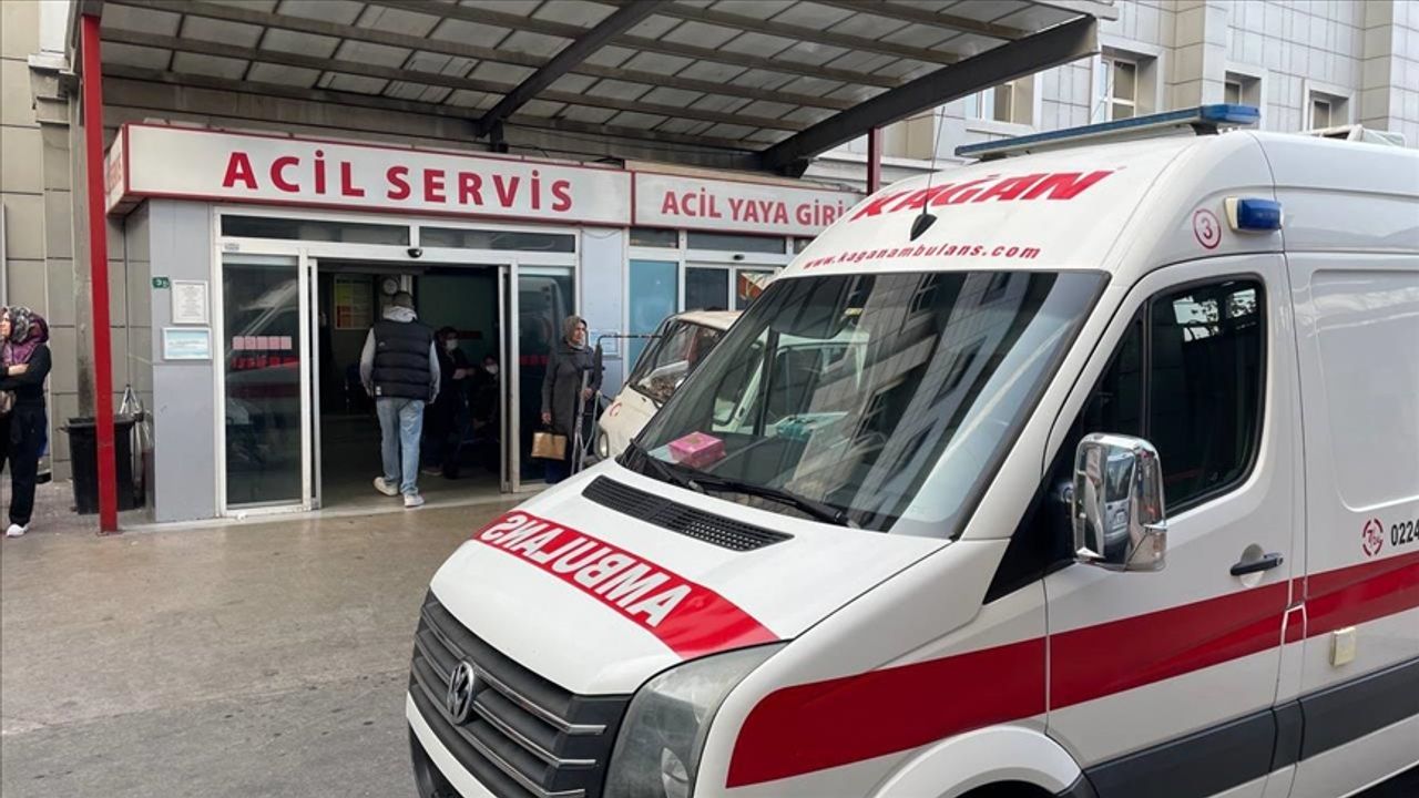 Kayseri'de cam silerken 4. kattan düşen kadın hayatını kaybetti
