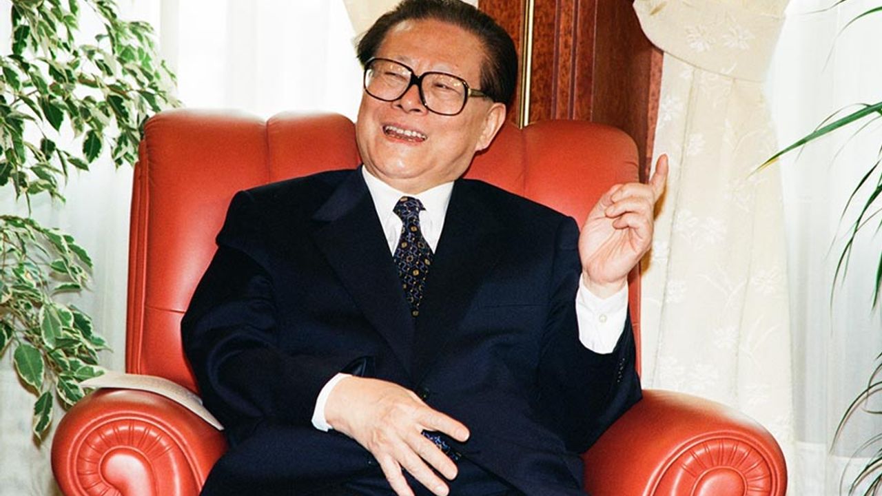 Çin'i değiştiren devlet başkanı Ciang Zımin 96 yaşında öldü
