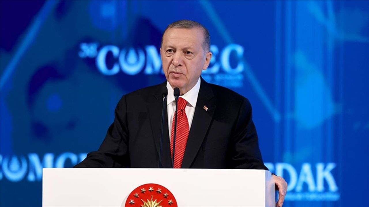 Erdoğan: İslam ümmeti olarak bizim kardeşliğimiz her türlü anlaşmazlığın üstesinden gelecek güce sahiptir