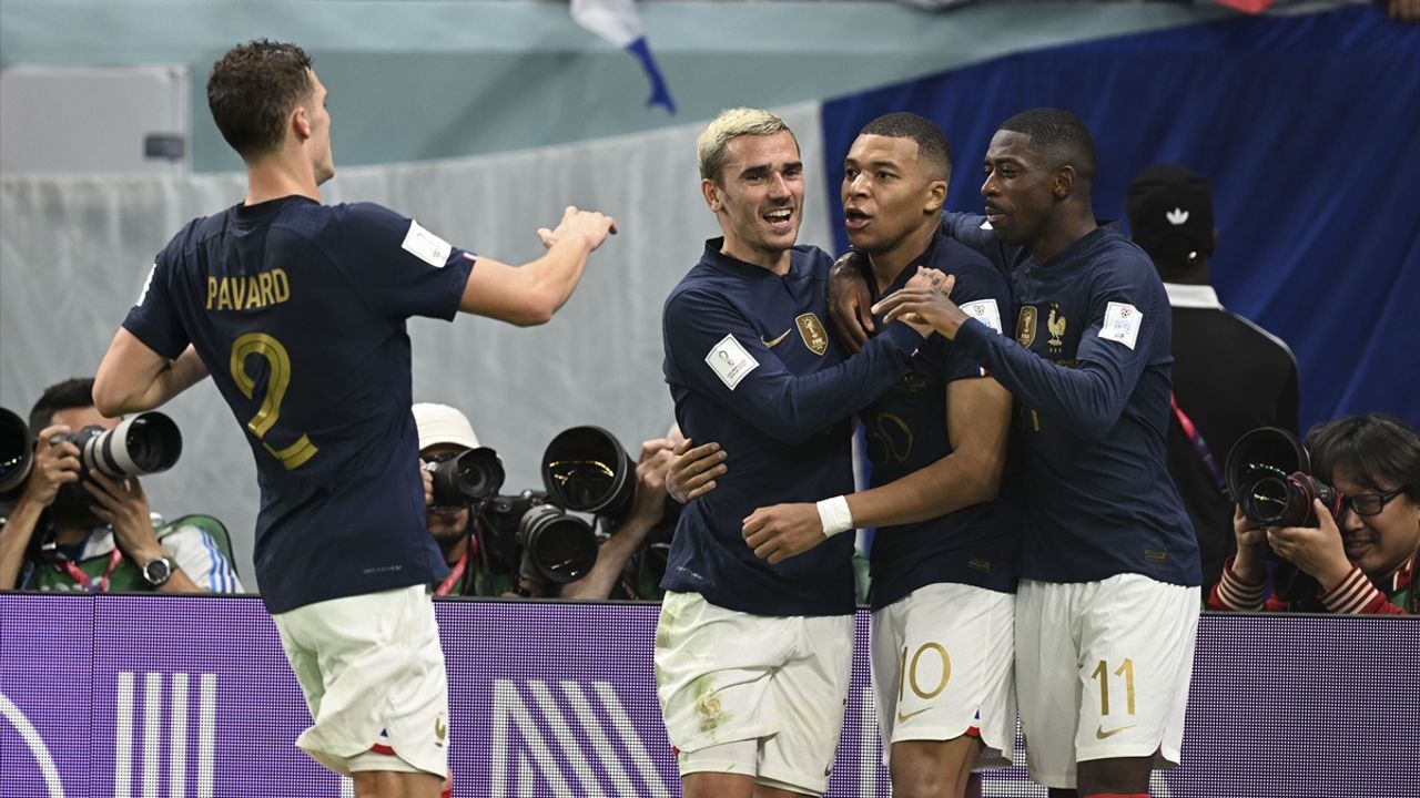 Fransa Avustralya'yı 4 golle devirdi