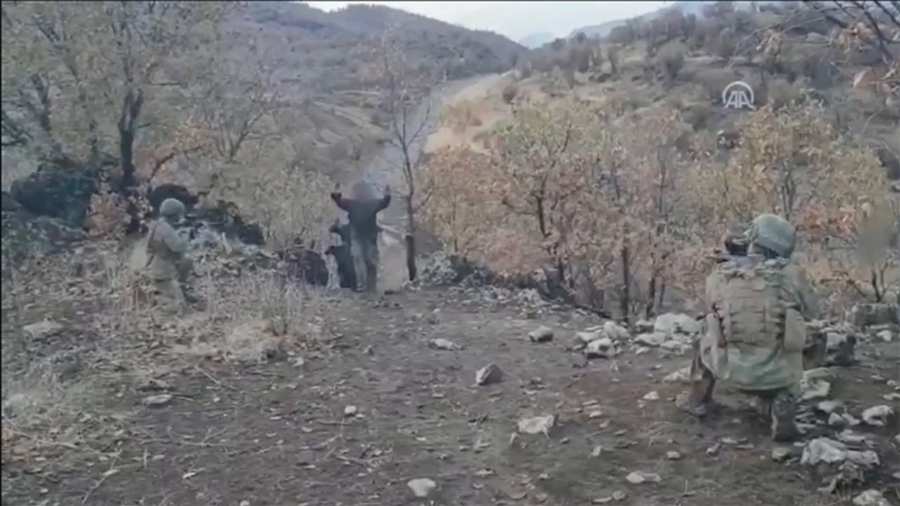 4 PKK'lı terörist böyle teslim oldu