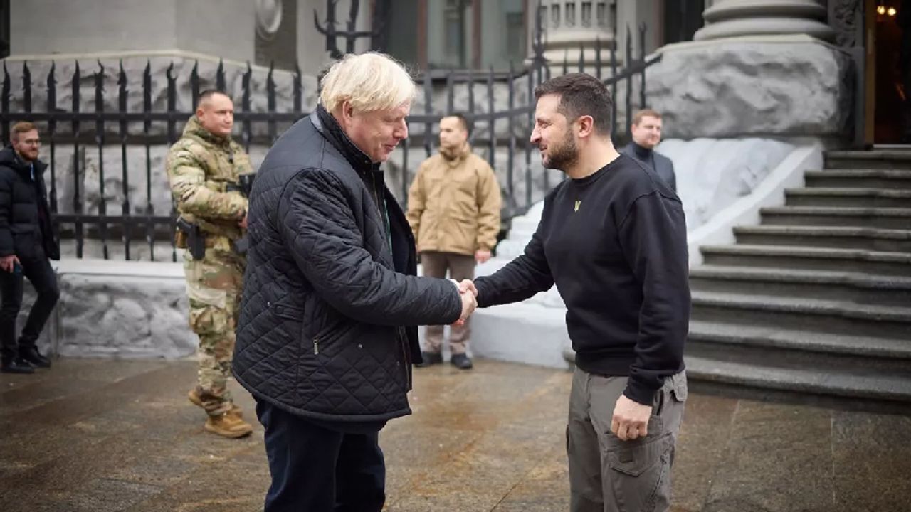 Boris Johnson, Zelenski ile bir araya geldi