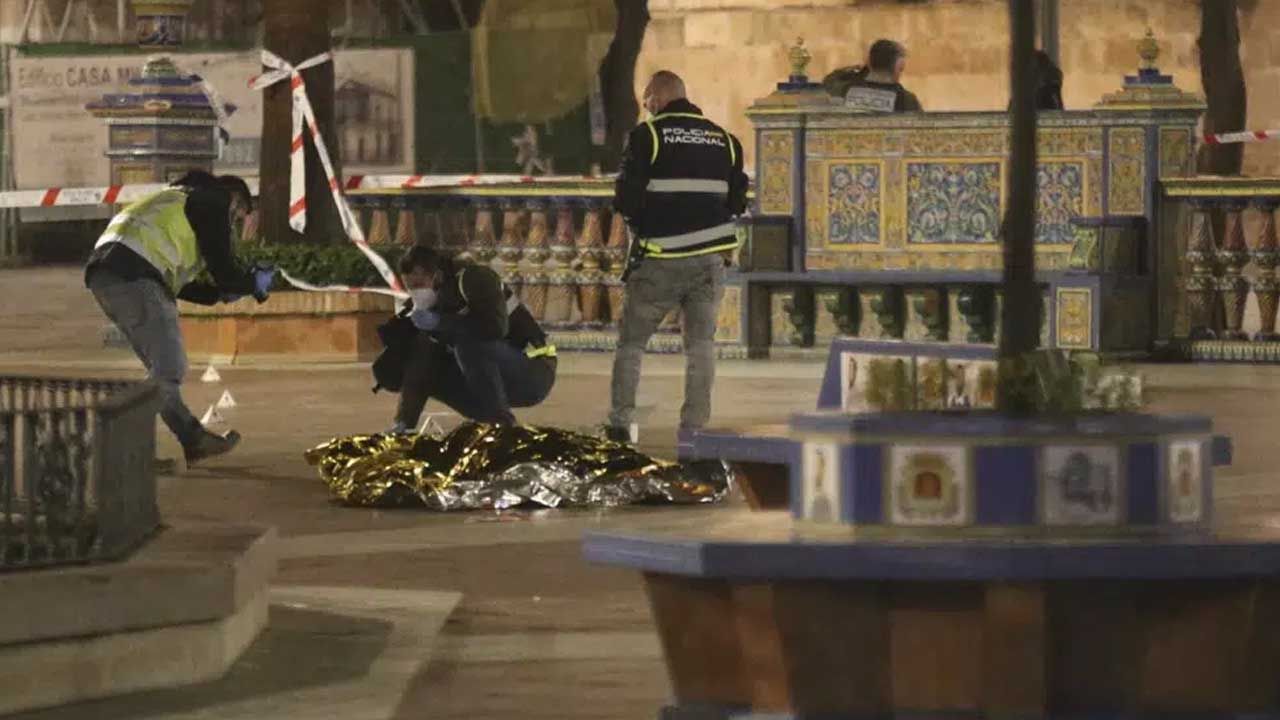 İspanya'da 2 kiliseye palalı saldırı: Bir rahip öldü, 4 yaralı...