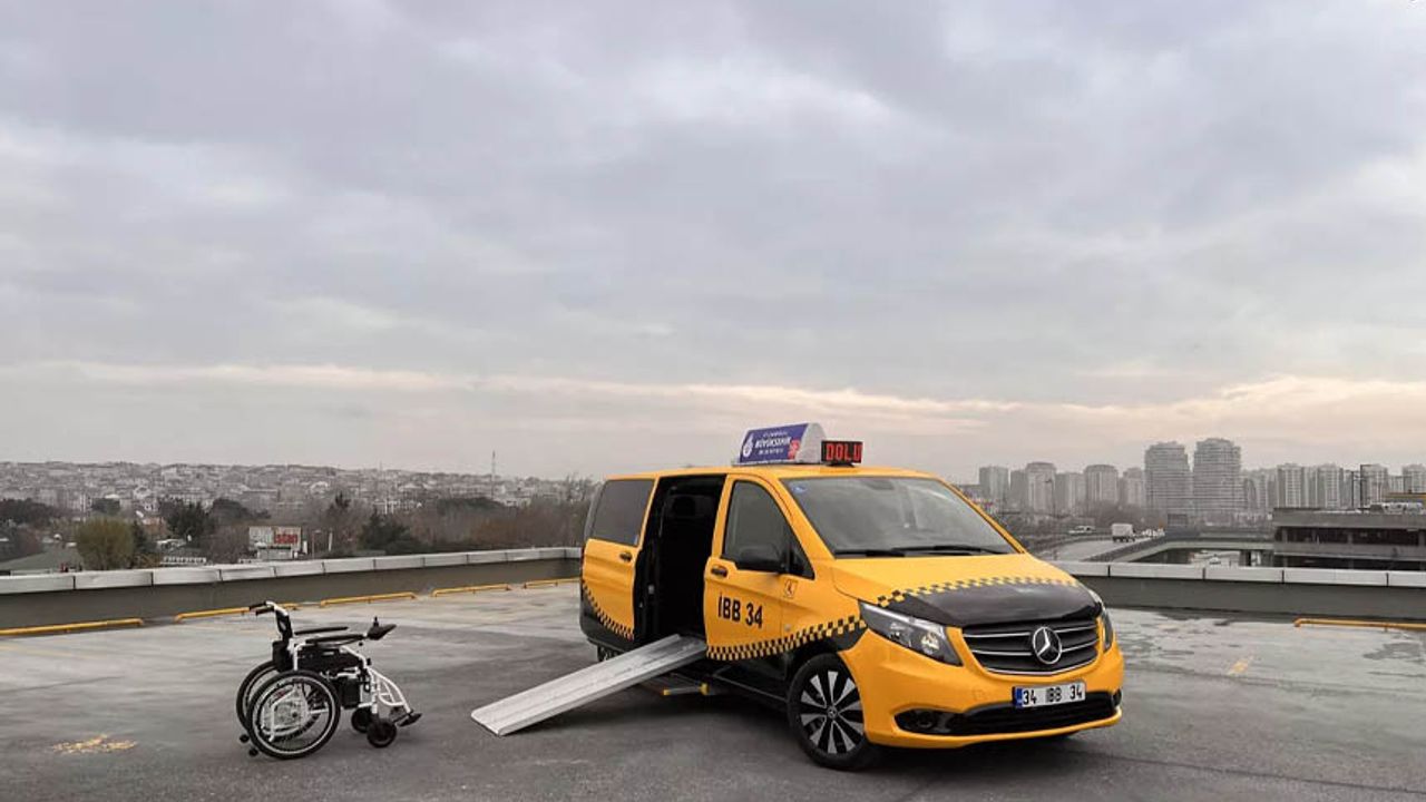 İstanbul'da kullanılacak yeni taksi prototipi tanıtıldı