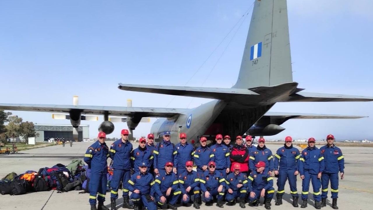 Avrupa'dan 19 ülke, Türkiye'ye arama kurtarma ve yardım ekibi yolladı