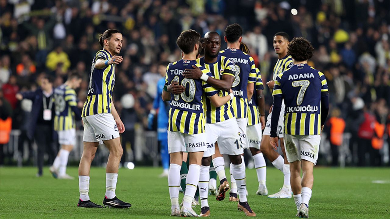 Fenerbahçe, Kadıköy'de Konyaspor'u rahat geçti