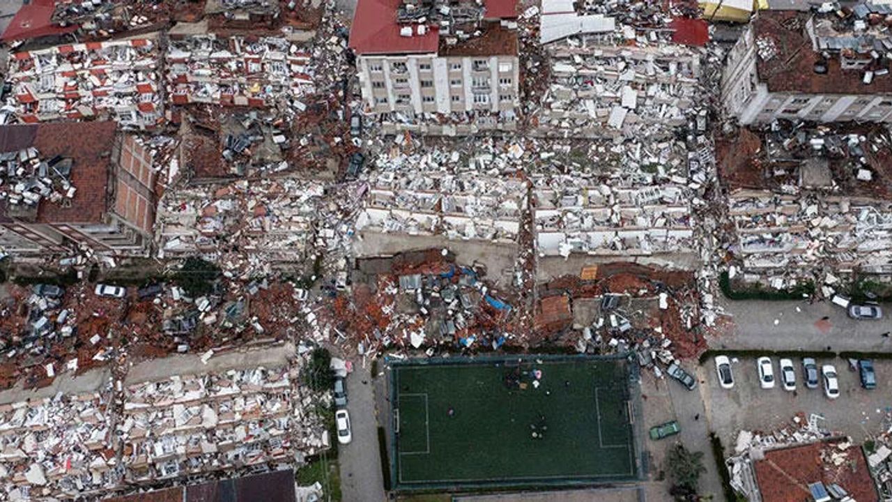 Depremde yıkılan binalarla ilgili 163 kişi tespit edildi
