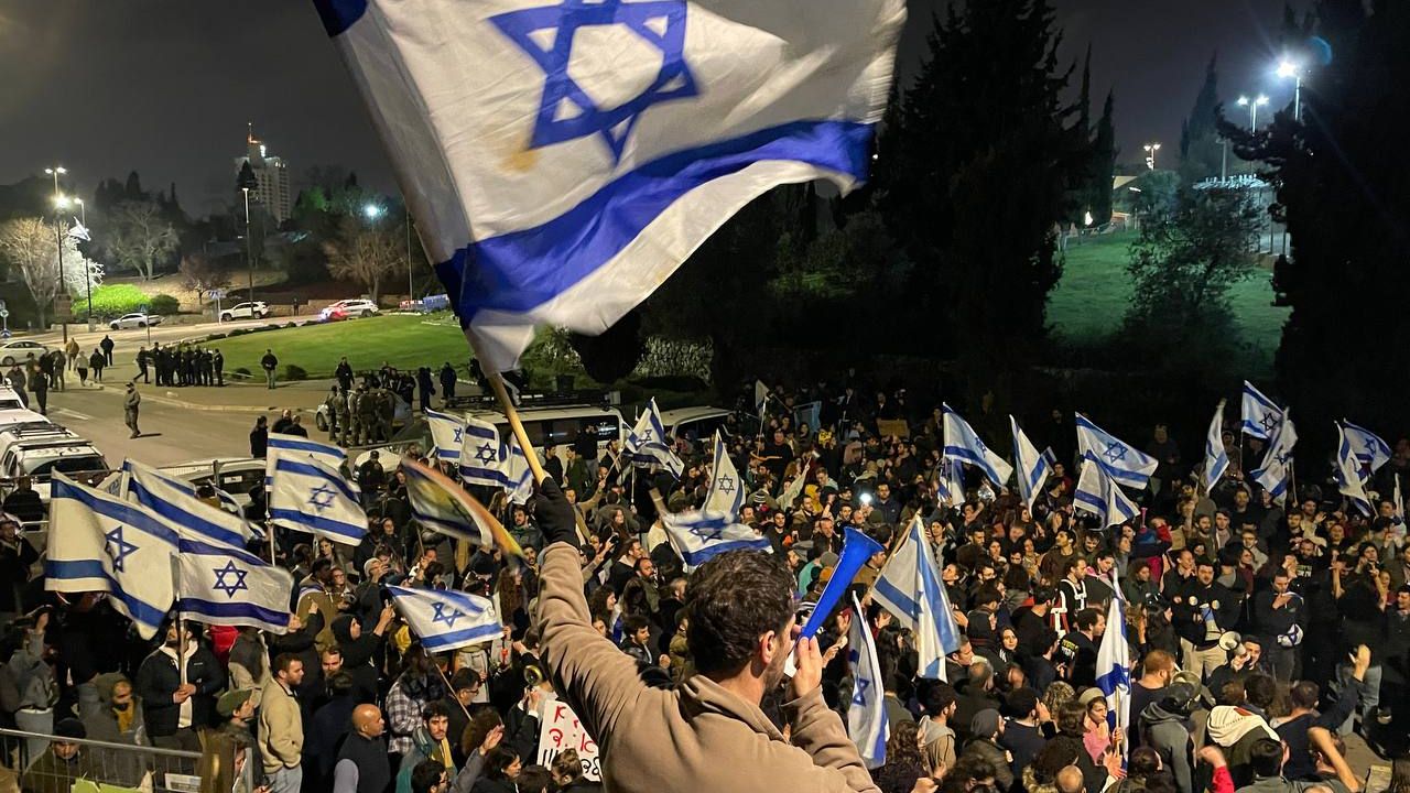 İsrailli Arap Milletvekili Tibi: "Halk rejimin düşmesini istiyor"