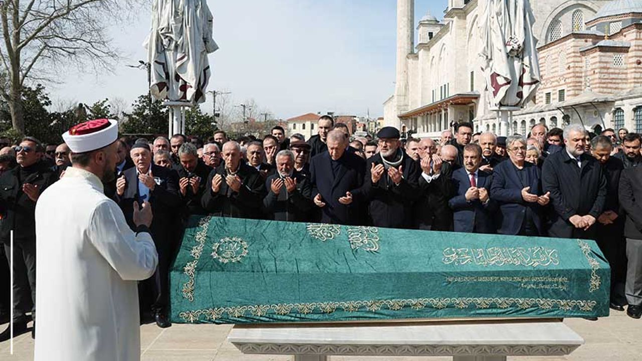 Erdoğan eski patronu Kemal Coşkun'un cenaze törenine katıldı