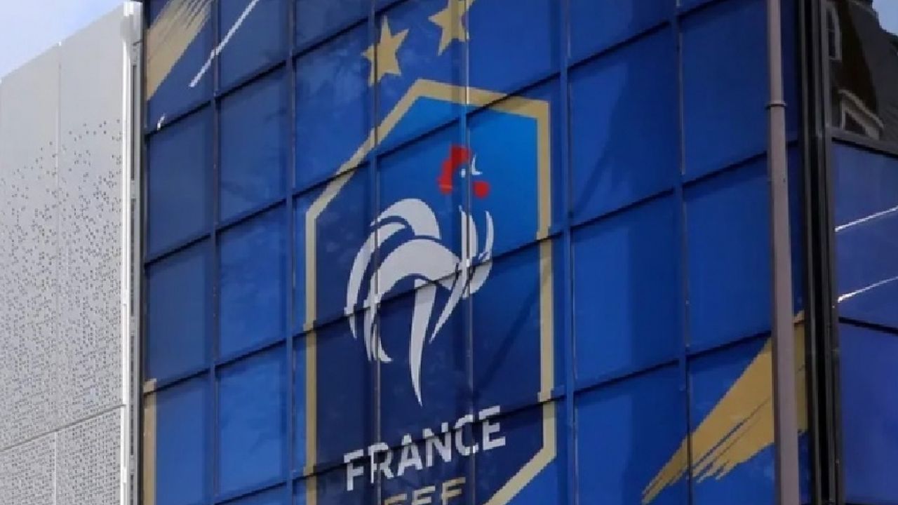 Fransa Futbol Federasyonundan skandal karar! Futbolculara oruç açması için zaman tanınmayacak