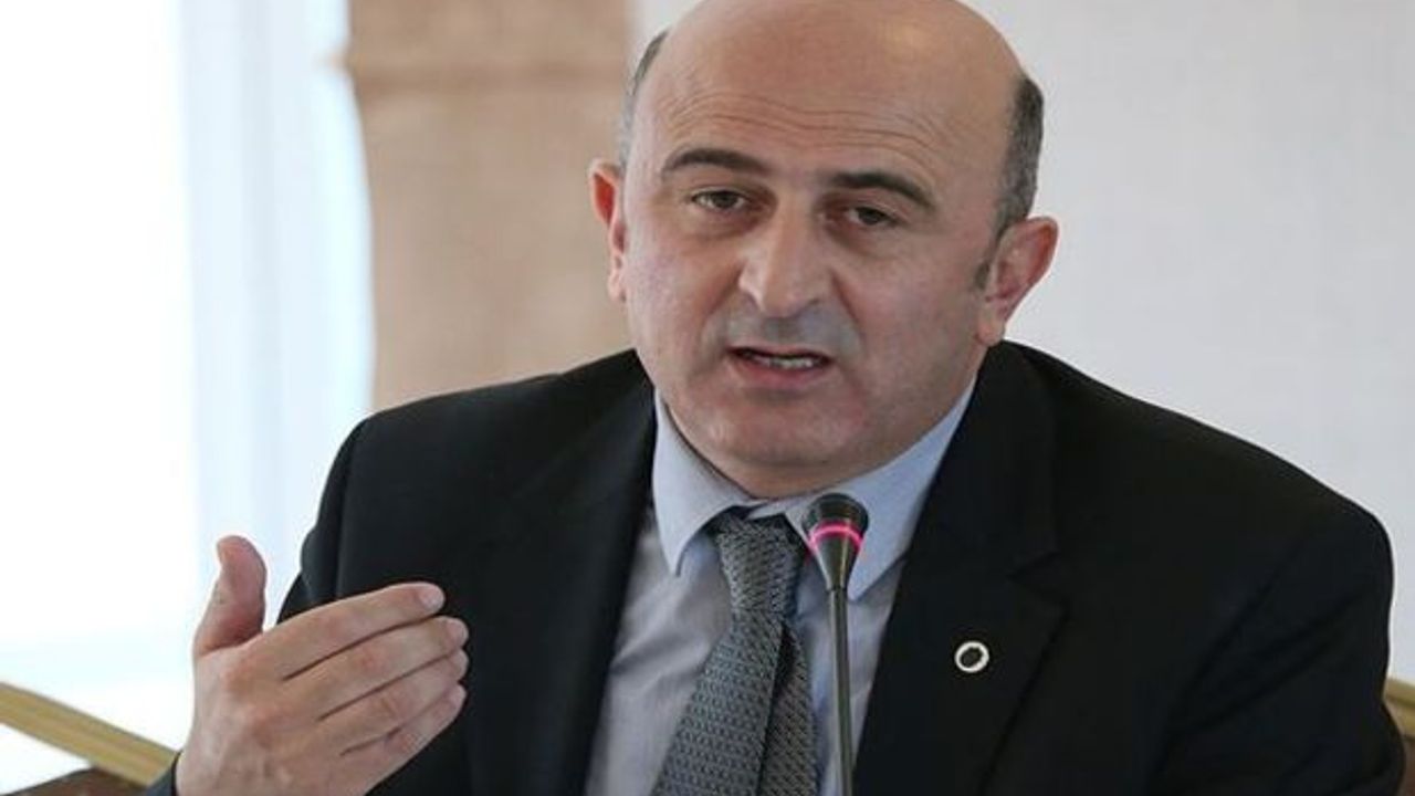 Ömer Faruk Eminağaoğlu CHP'den milletvekili adayı oldu