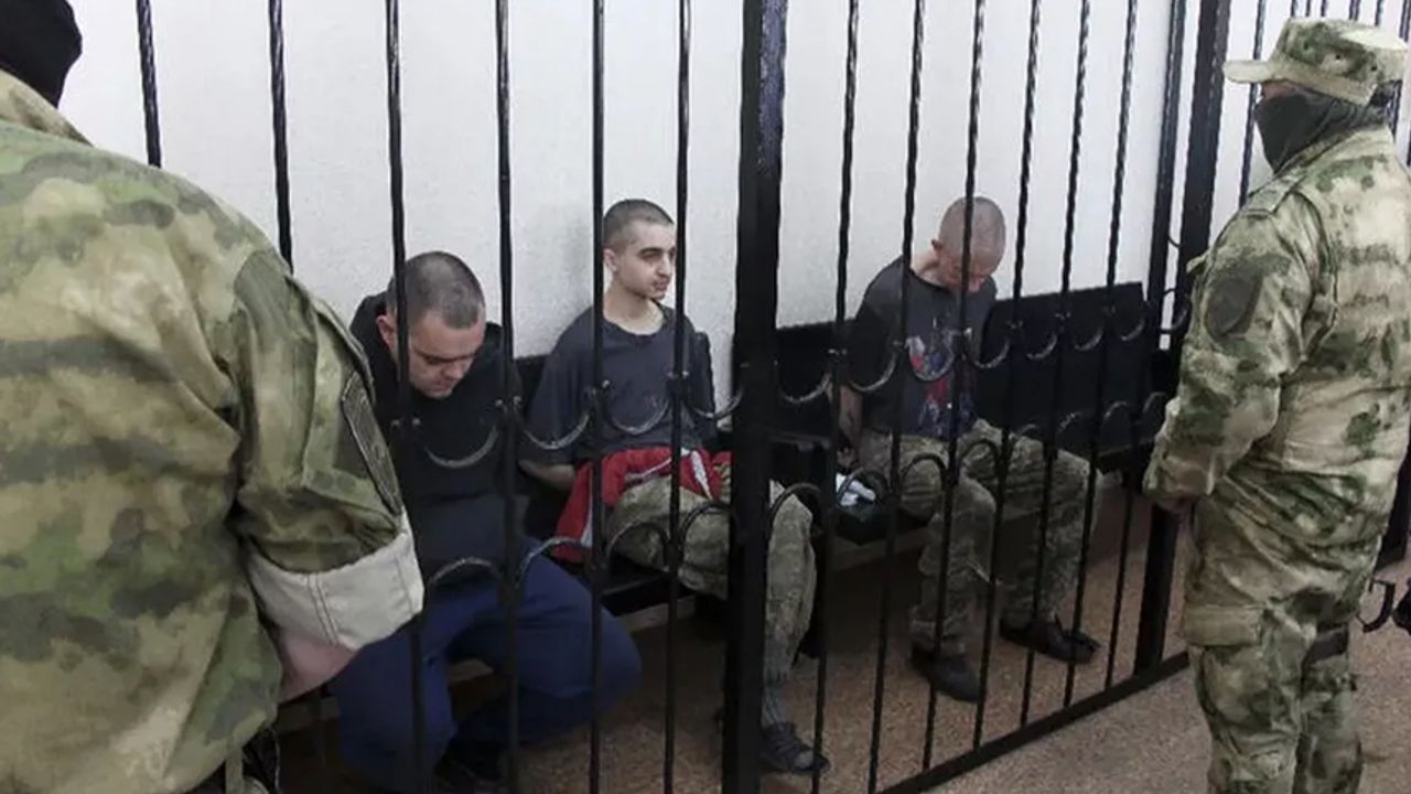 Ukrayna: Tüm ağır yaralı esir askerleri Rusya'ya teslim ettik
