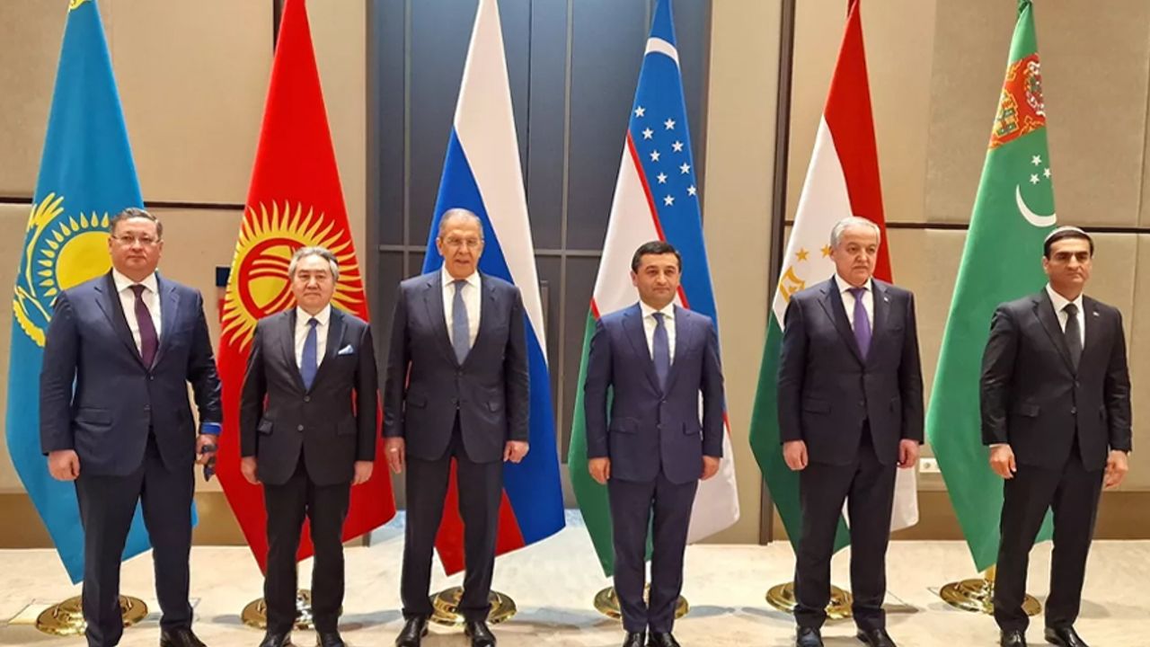 'Orta Asya-Rusya Dışişleri Bakanları 6. Toplantısı' Semerkant'ta başladı