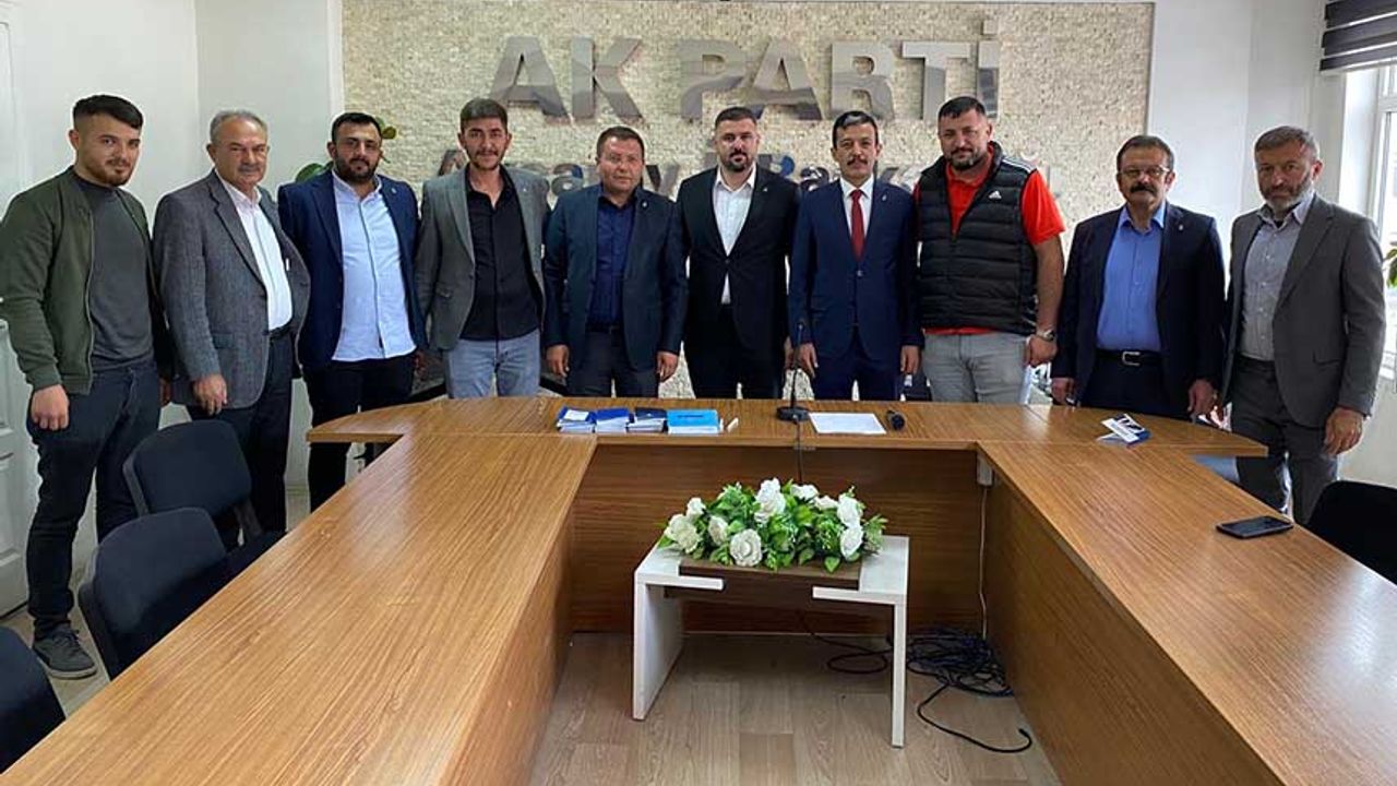 Memleket Partisi Aksaray İl Başkanı Oktay Künt, AK Parti'ye katıldı