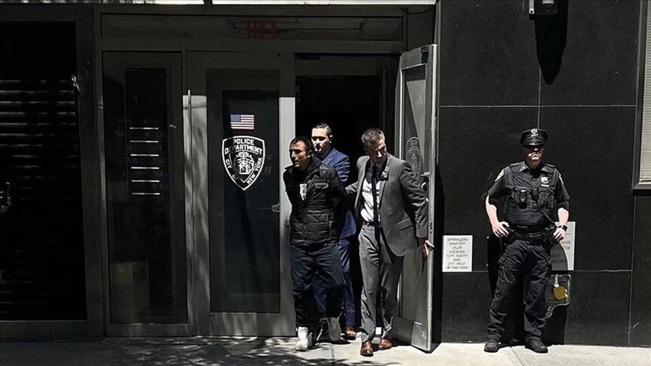 New York'taki Türkevi'ne levyeyle saldıran zanlı gözaltına alındı