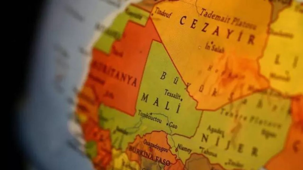 Mali'de artık resmi dil 'Fransızca' değil!