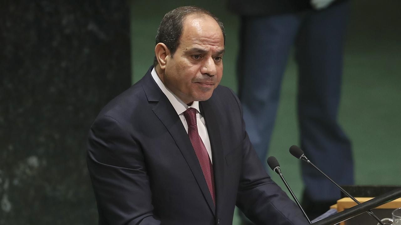 Mısır Cumhurbaşkanı Sisi cumhurbaşkanlığı seçimlerinde yeniden aday oldu