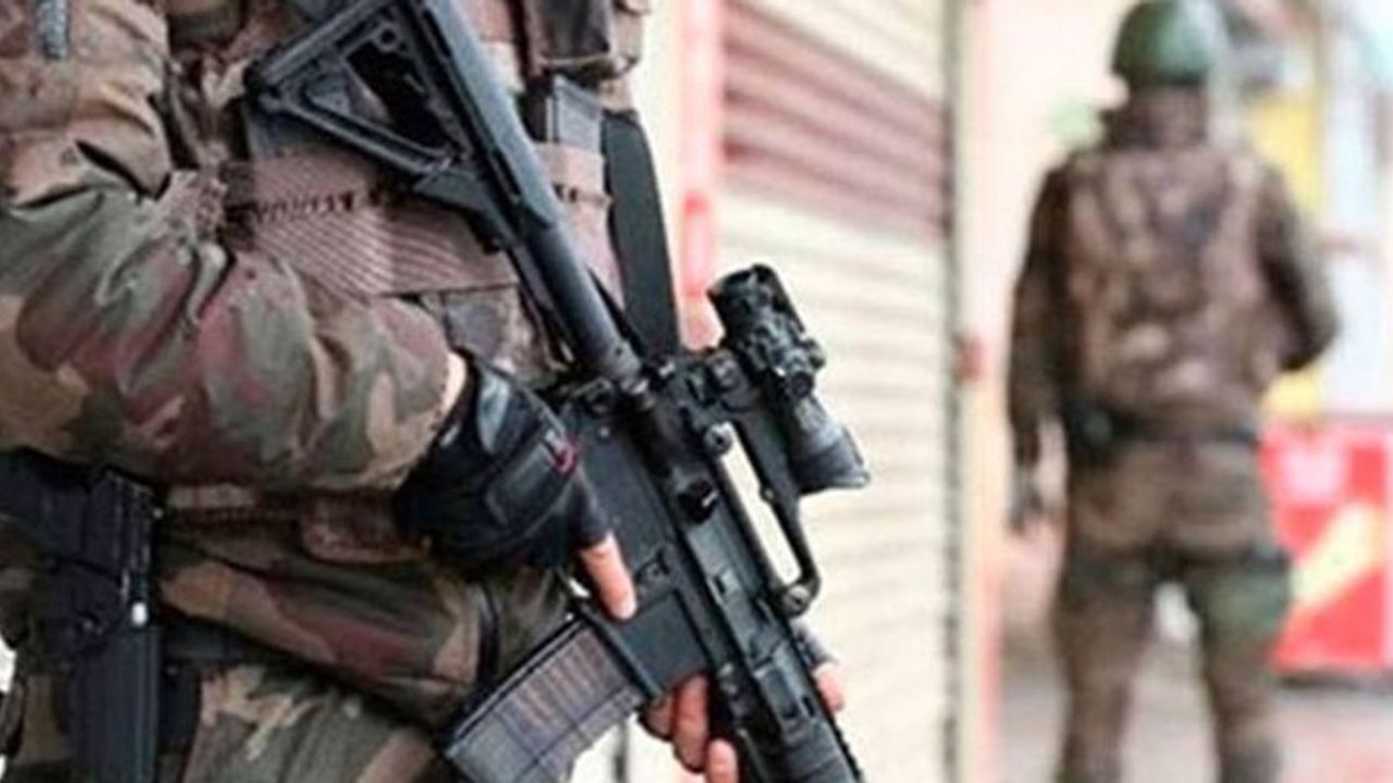 PKK/YPG'nin uyuyan hücrelerine operasyon: 18 ilde 90 gözaltı