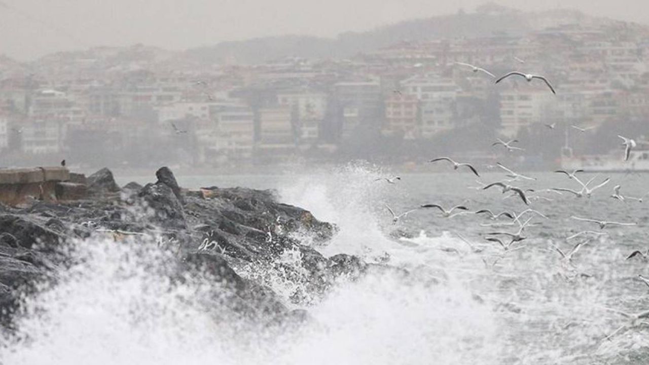 Valilik ve Meteoroloji'den İstanbul için peş peşe uyarılar!