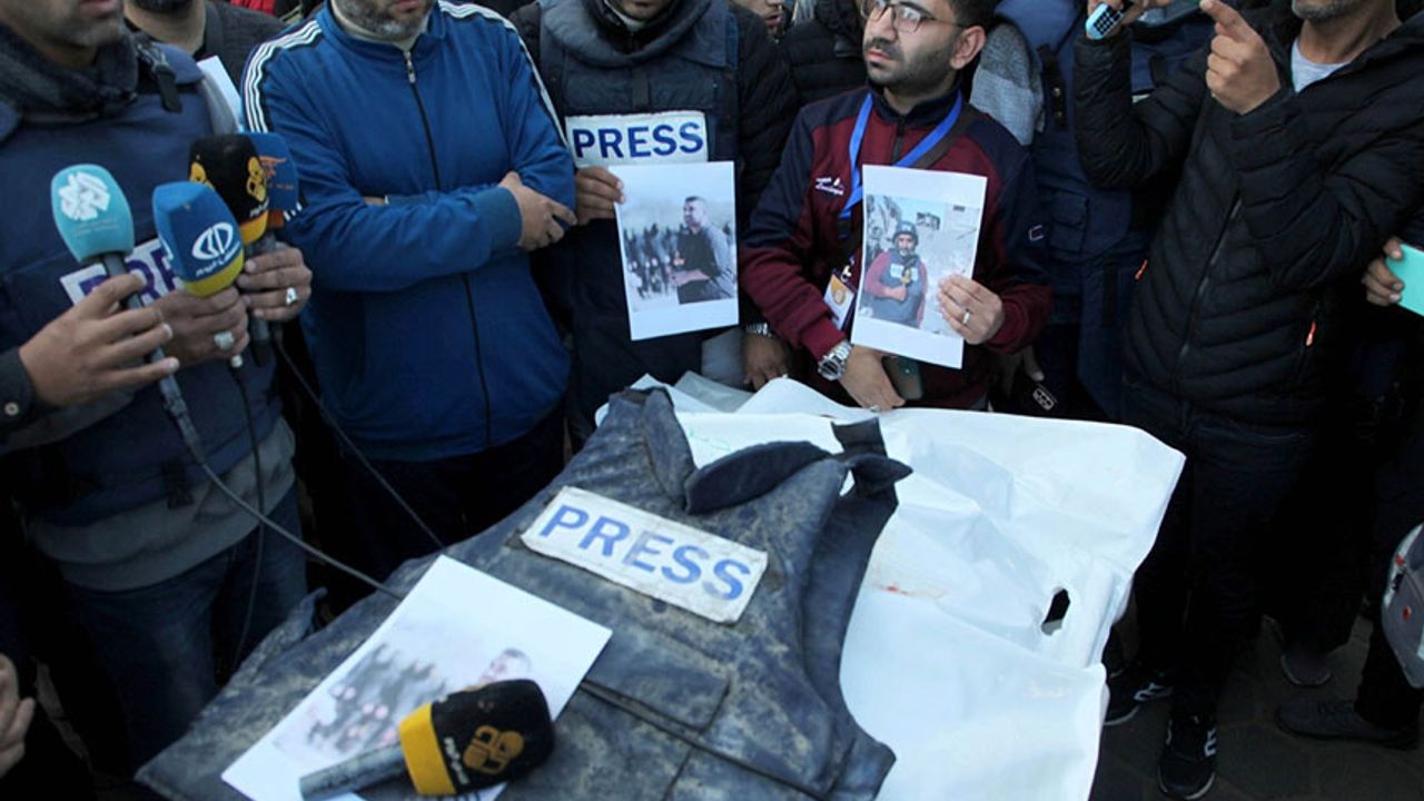 Siyonist rejim, 84 günde 106 gazeteci öldürdü