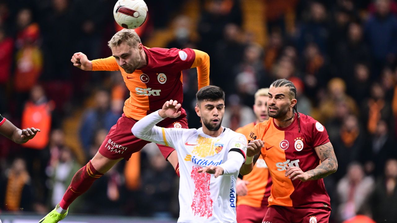 Galatasaray, evinde Kayserispor'u mağlup etti!