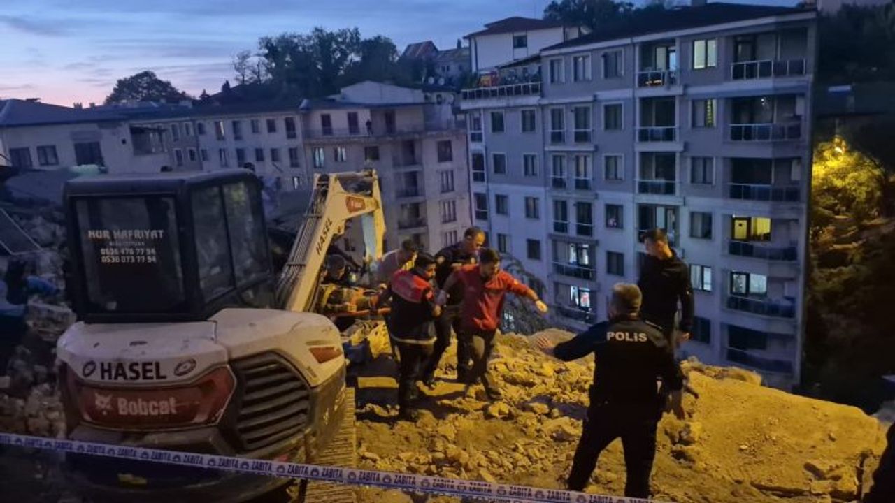 Zonguldak'ta çöken binada 1 kişi kurtarıldı, 1 kişi öldü