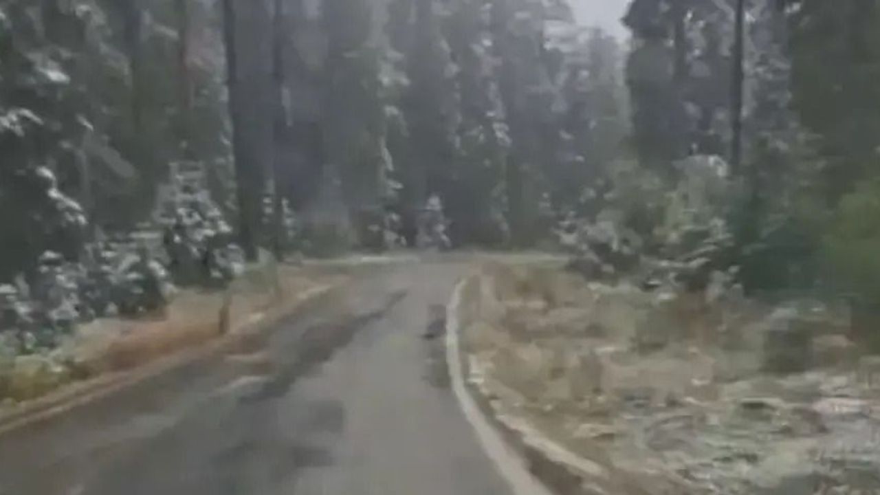 Kastamonu'nun yüksek kesimlerine kar yağdı